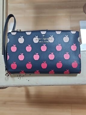 kate spade Leather Phone Wallet Wristlet